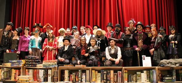 Larpers, literally halfway between theater and gaming... (post-game pic on the Ludesco stage)